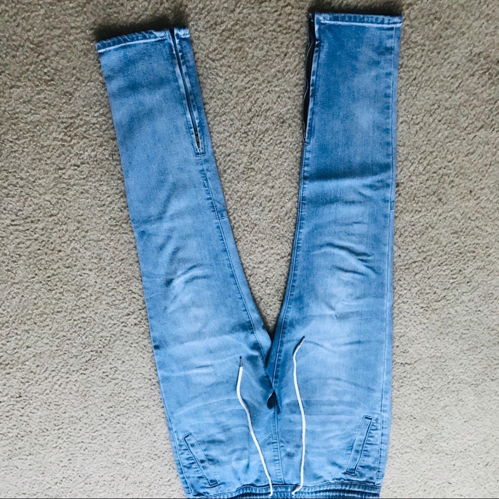 Forever 21 Jogger Style Denim Jeans Size L/36